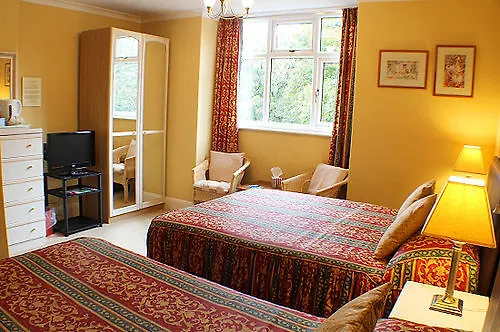 Konukevi Villa Marina Scarborough