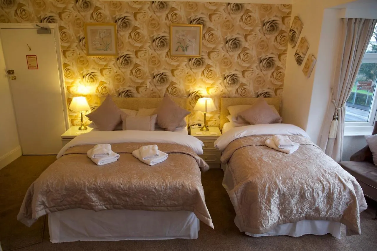 Konukevi Villa Marina Scarborough