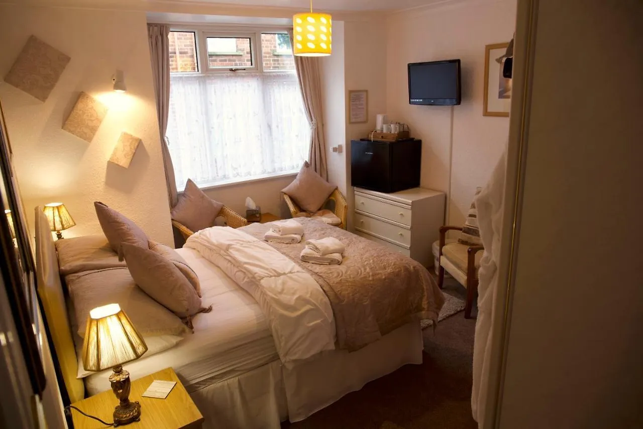 Villa Marina Scarborough Birleşik Krallık