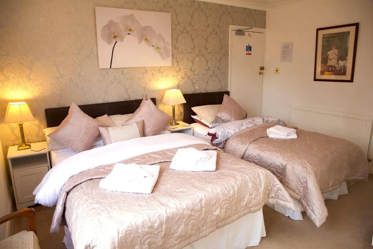 Konukevi Villa Marina Scarborough